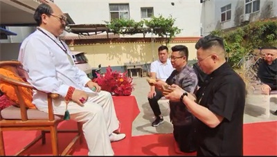 中华奇人张天师（张云斐）收徒唐玉忠、钱来宝